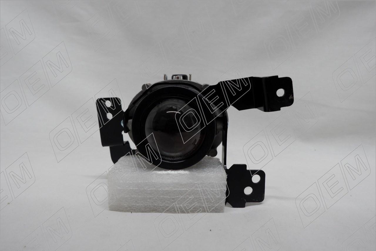 Фара противотуманная правая  Kia  Rio  4 FB 