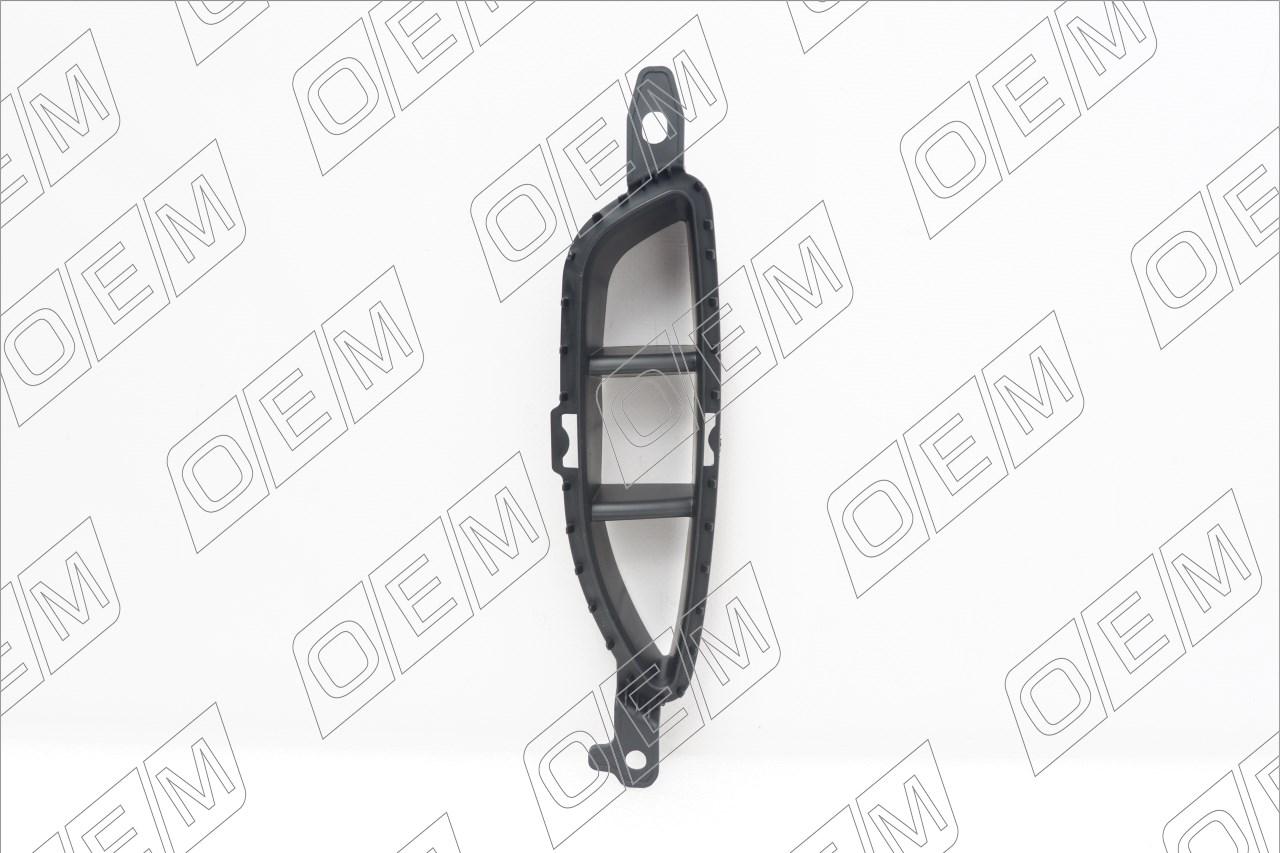 Решетка в бампер нижняя левая  Kia  Cerato  3 