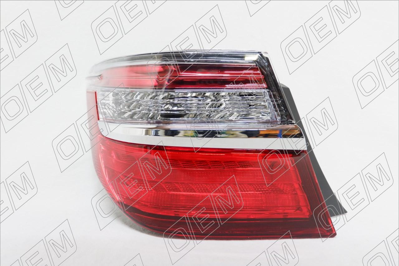 Фонарь левый внешний  Toyota  Camry  7 XV50 