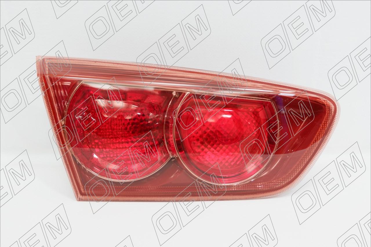 Фонарь левый внутренний  Mitsubishi  Lancer  10 