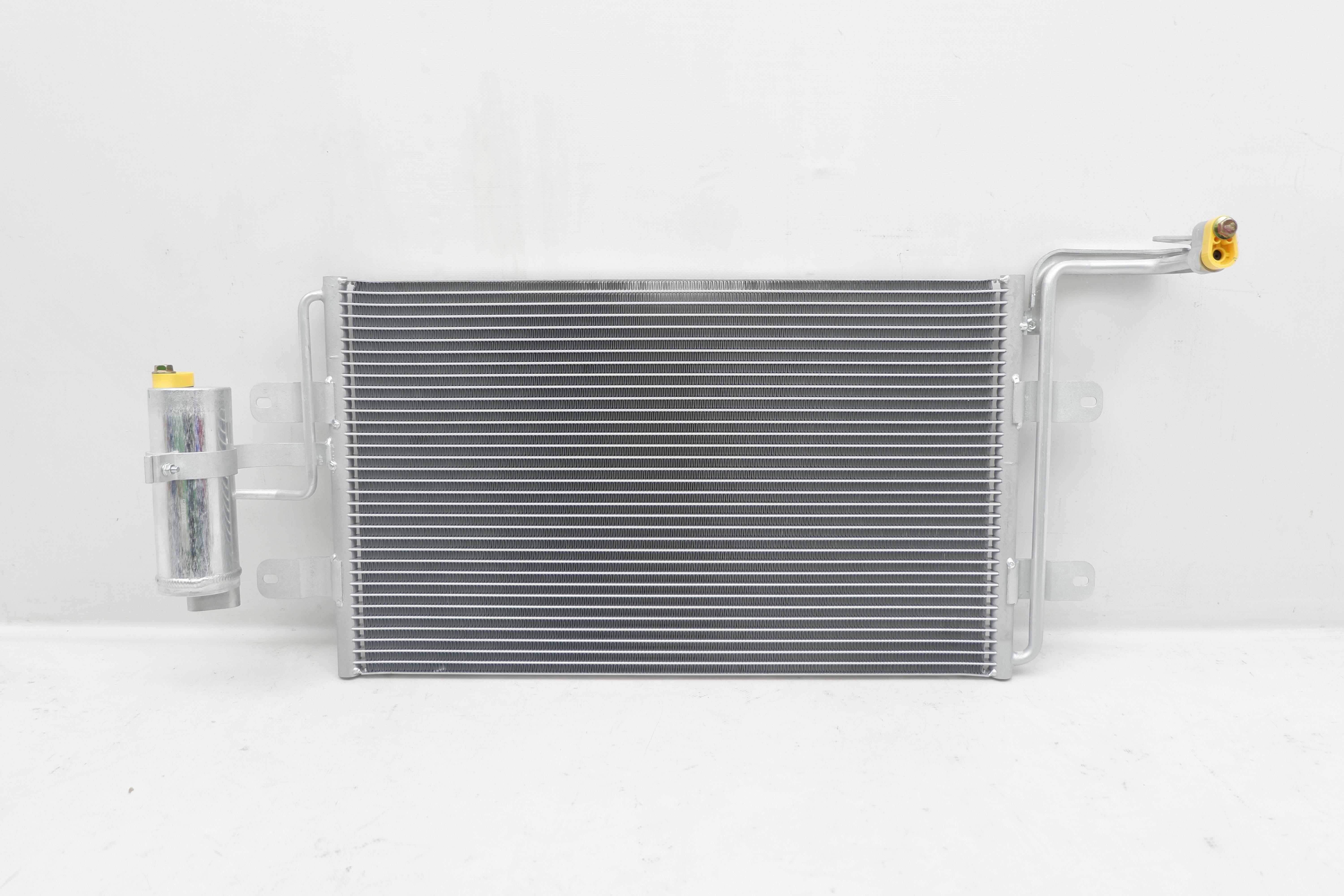 Радиатор кондиционера  Skoda  Octavia  1 A4 