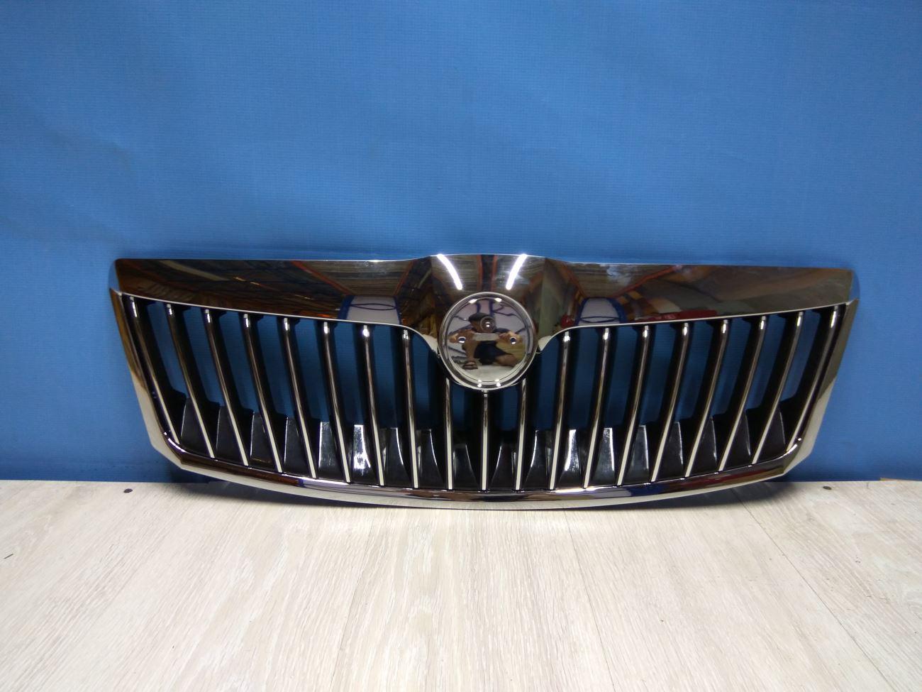 Решетка радиатора  Skoda  Octavia  2 A5 