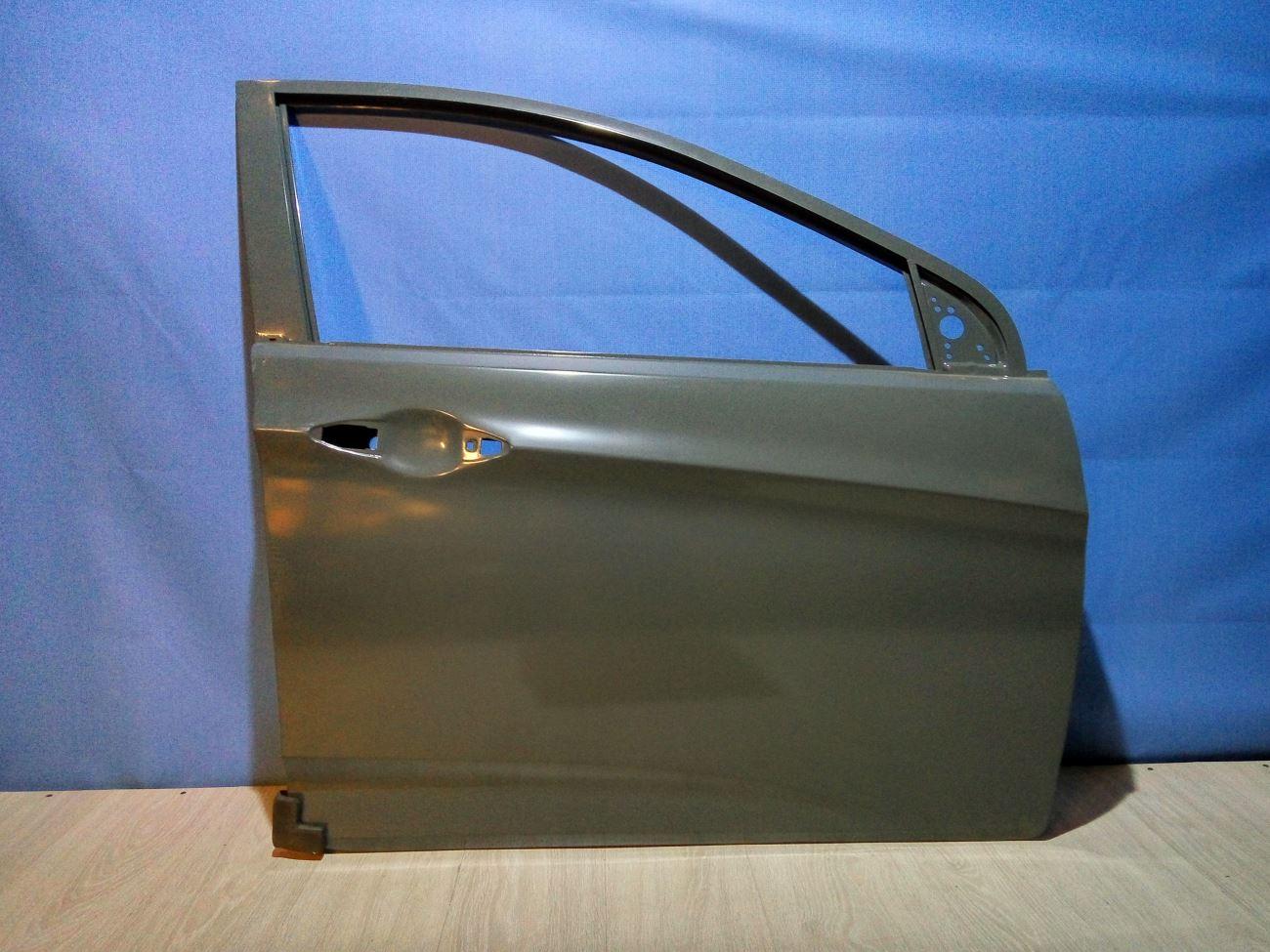 Дверь передняя правая  Hyundai  Solaris  1 