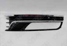 Окантовка противотуманной фары правая Volkswagen Passat B7 (2010-2015)