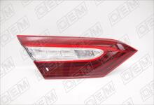Фонарь левый внутренний Toyota Camry 8 XV70 (2017-2024)