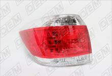 Фонарь левый Toyota Highlander 2 U40 (2007-2013)